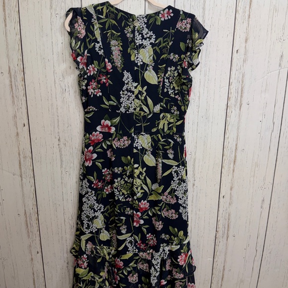 Tommy Hilfiger Navy Floral V-Neck Midi Dress - Picture 7 of 10